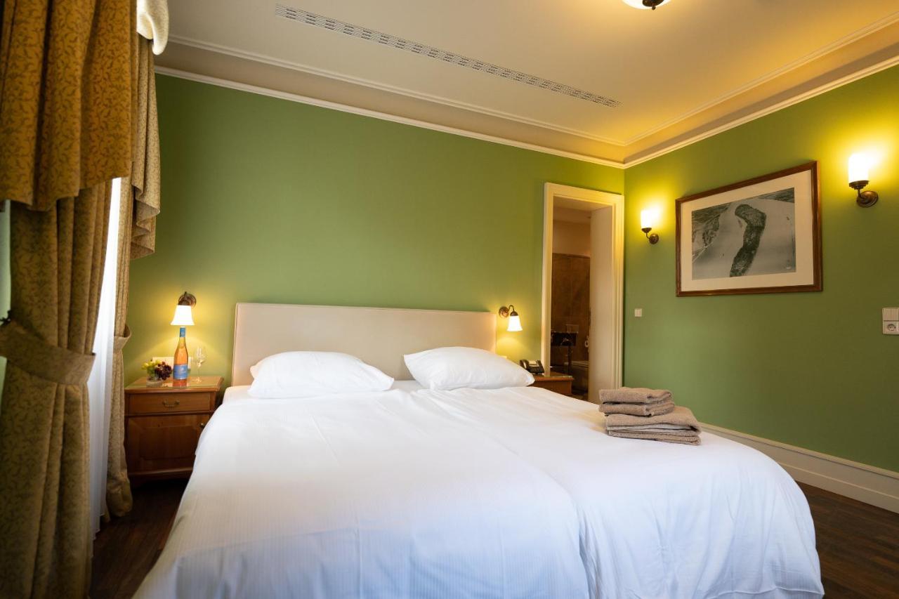 Bed and Breakfast Residenz Weingut Schloss Reinhartshausen à Eltville am Rhein Extérieur photo